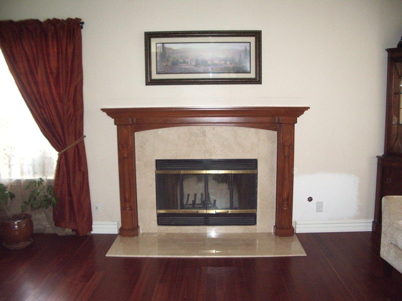 Fireplace mantel