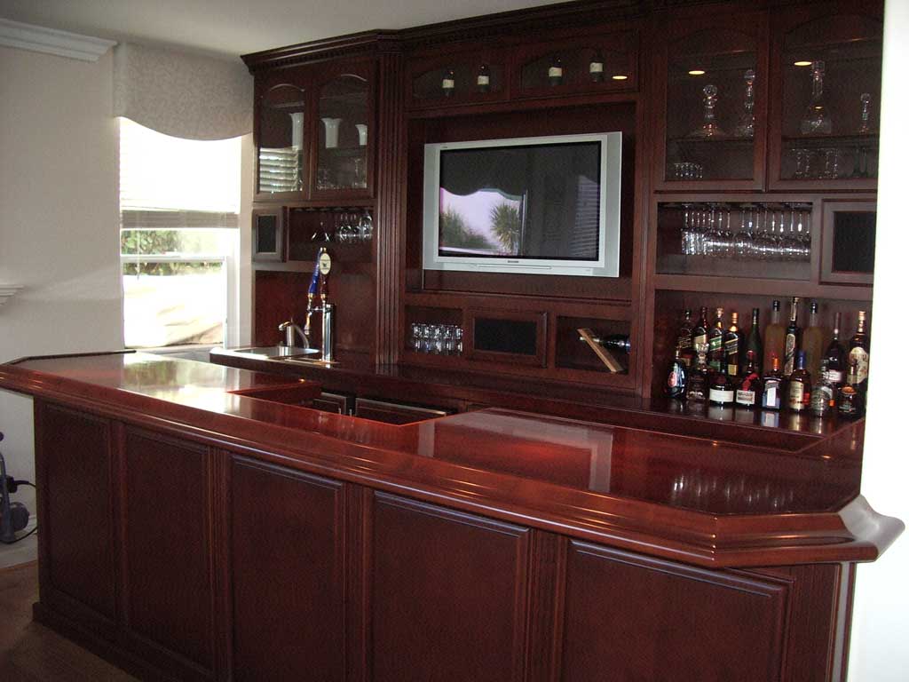 Built in home bar cabinets in Irvine