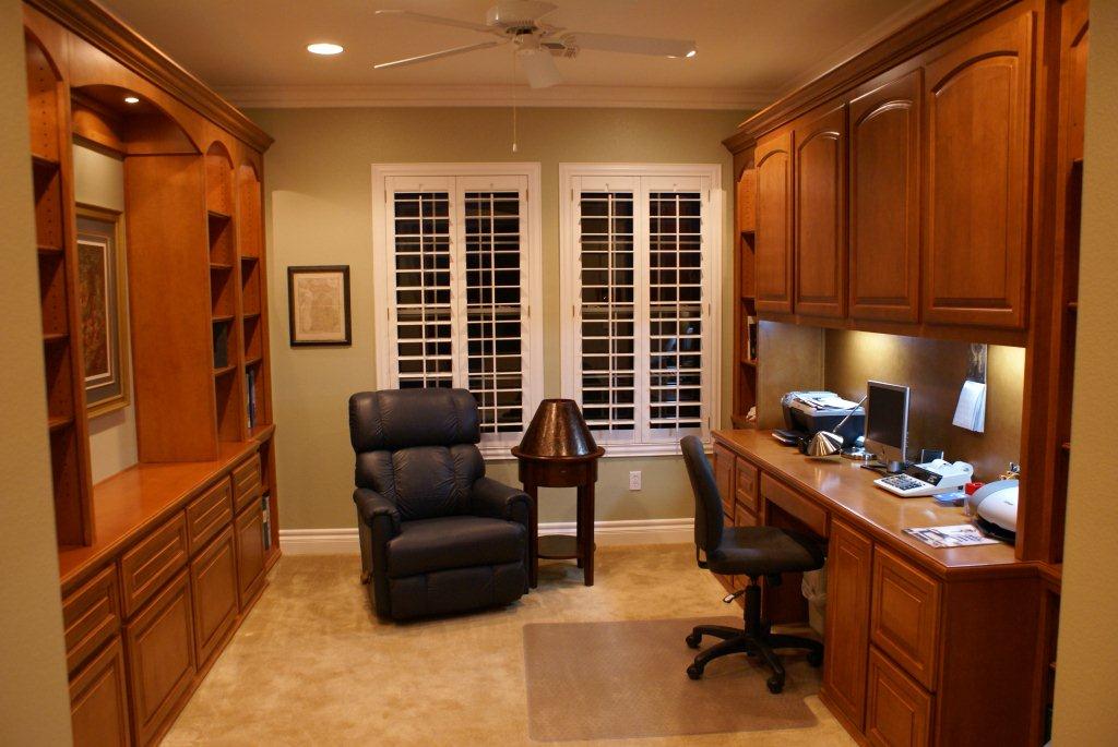 Custom Home Offices, Office Built-in Design