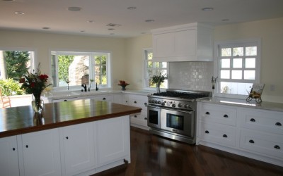 White kitchen cabinets really wow!